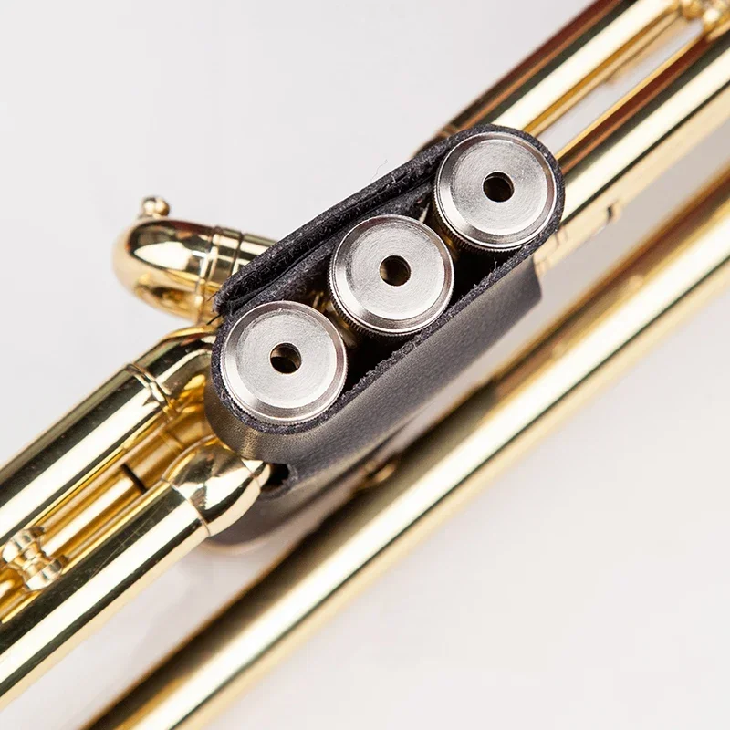 유니버설 부드러운 가죽 Bb 트럼펫 핸드 가드 커버 피스톤 보호 커버 패드 사전 땀 침식 Bb 트럼펫 가죽 밸브 가드