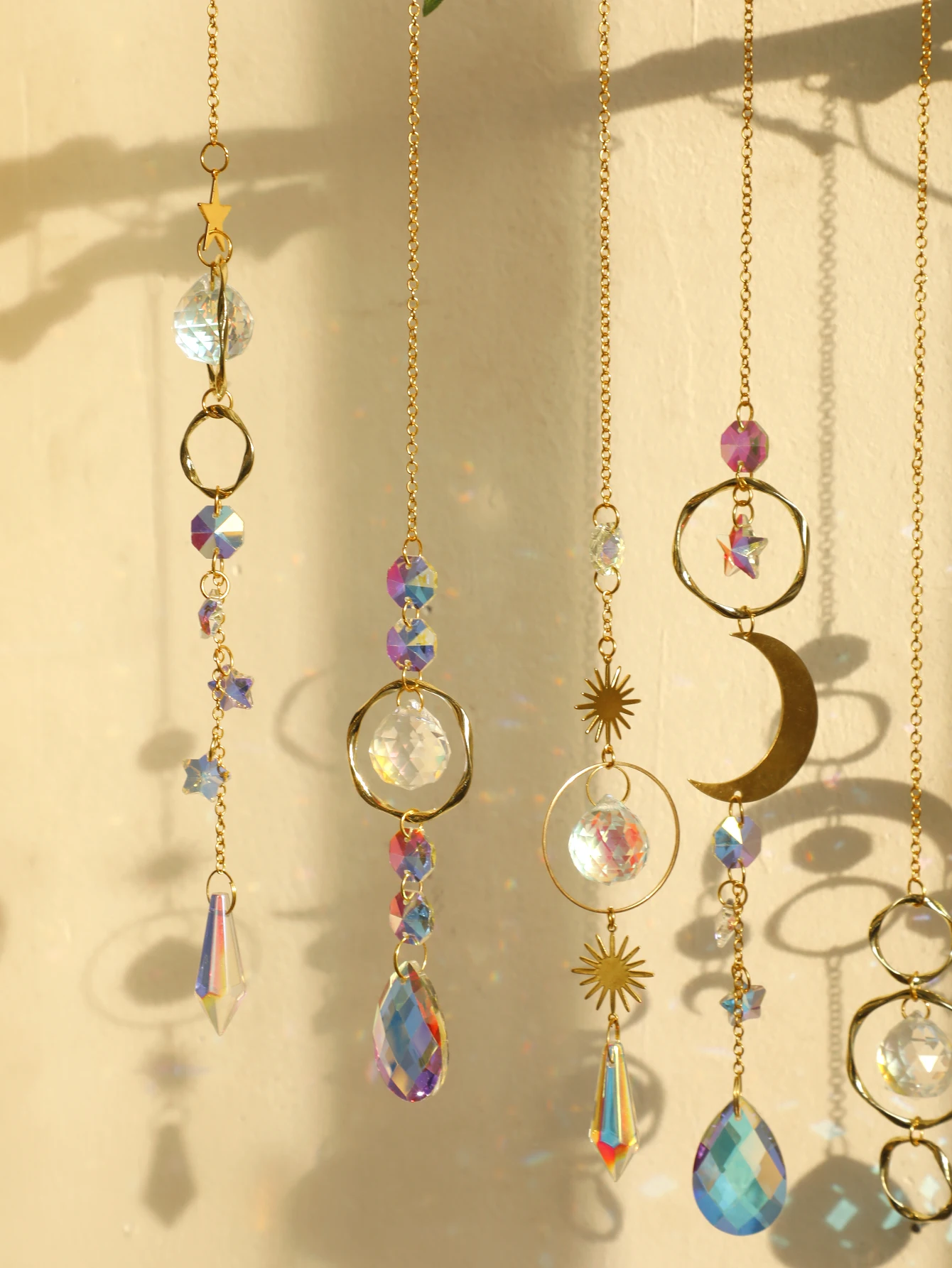 Crystal Sun Catchers Moon Star Hanging Decoration Prism Rainbow Maker Teardrop Chandelier Yard Garden Wind Chimes Outdoor Decor