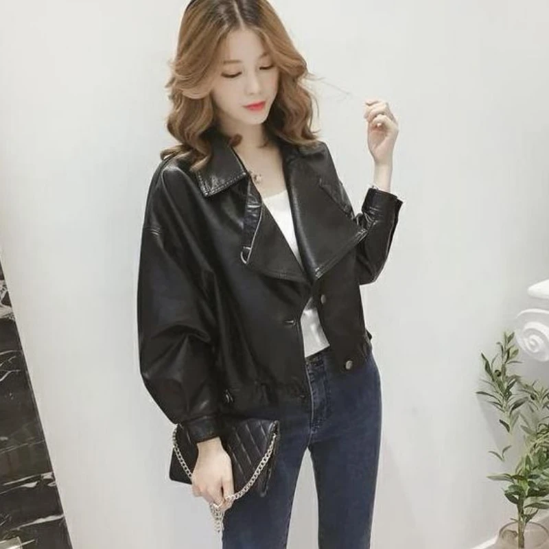 Spring Autumn Chic Short PU Motorcycle Leather Jacket Women Streetwear Bomber Jacket Lapel Button Casual Loose Jacket Outerwear