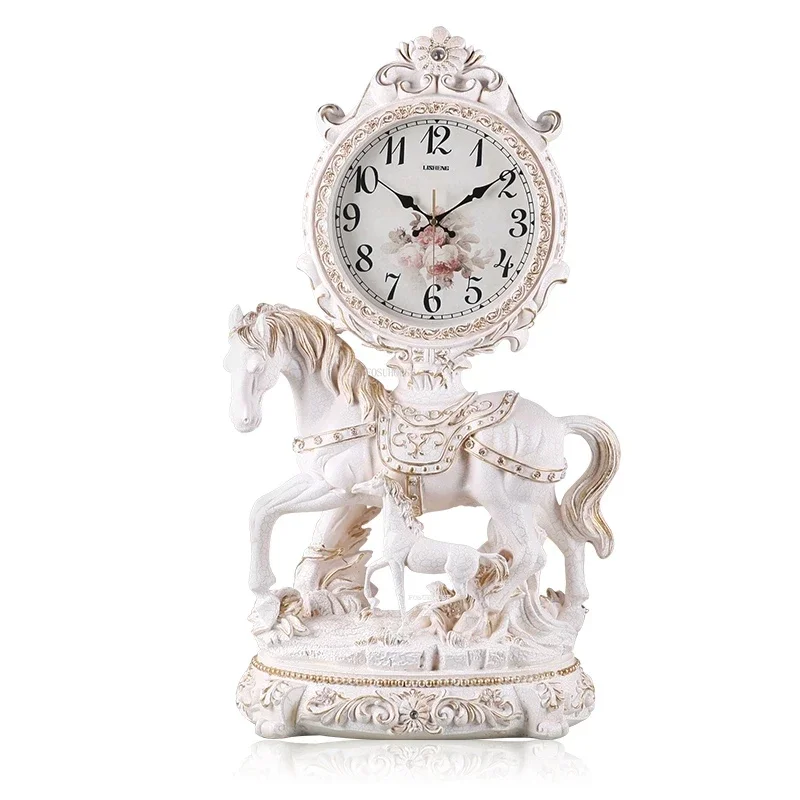 Retro Resin Standing Clock European Creative Horse Floor Clocks Home Decoration Pendulum Clock Living Room Watch Ornaments