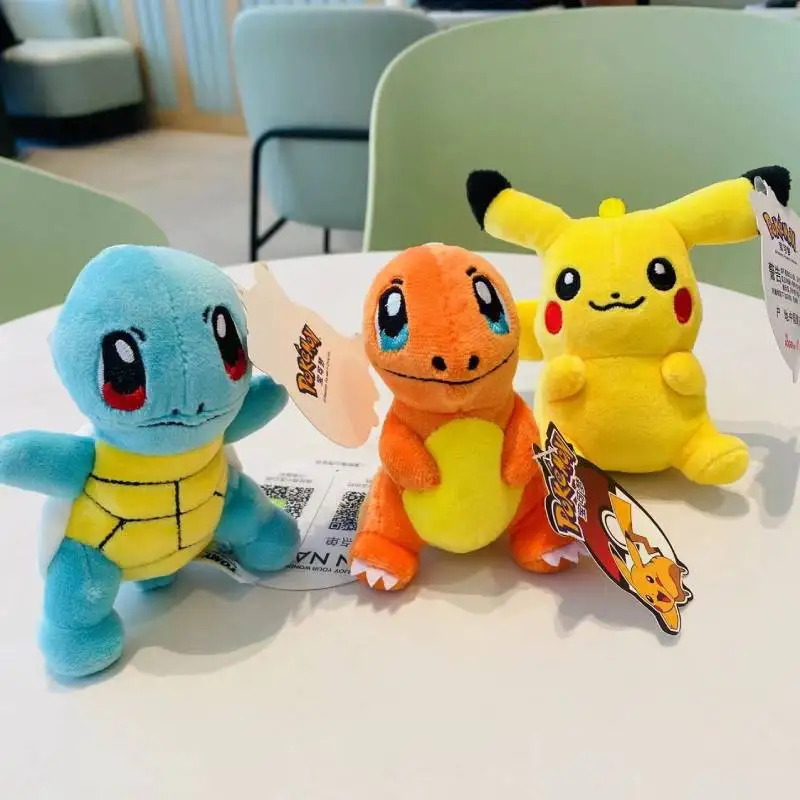 Porte-clés Pokémon Peluche - Pikachu, Charmander, Squirtle, Bulbasaur - Neuf Avec étiquettes