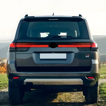 Toyota Land Cruiser 2022-2023 Rear LED Tail Lights – Dynamic Brake & Reverse Lamps, Durable ABS+PC