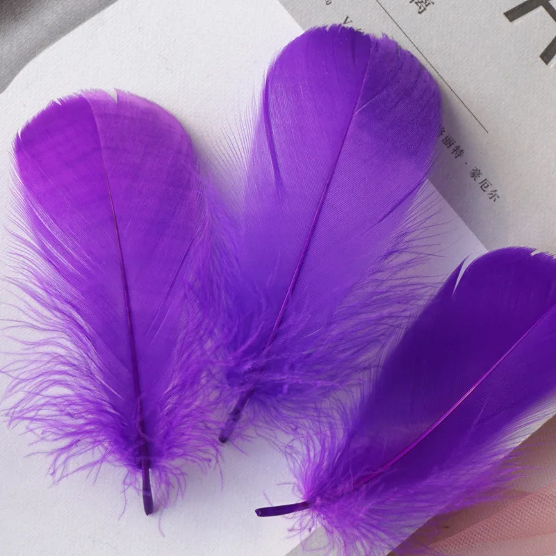 Natural Goose and Swan Feathers for Home Decor and Crafts - 100 Pieces