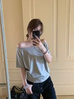 T-shirts femmes solide Simple été décontracté Cleanfit à manches courtes tout-match jeunes filles Streetwear Y2k haut vêtements esthétiques Ins 3