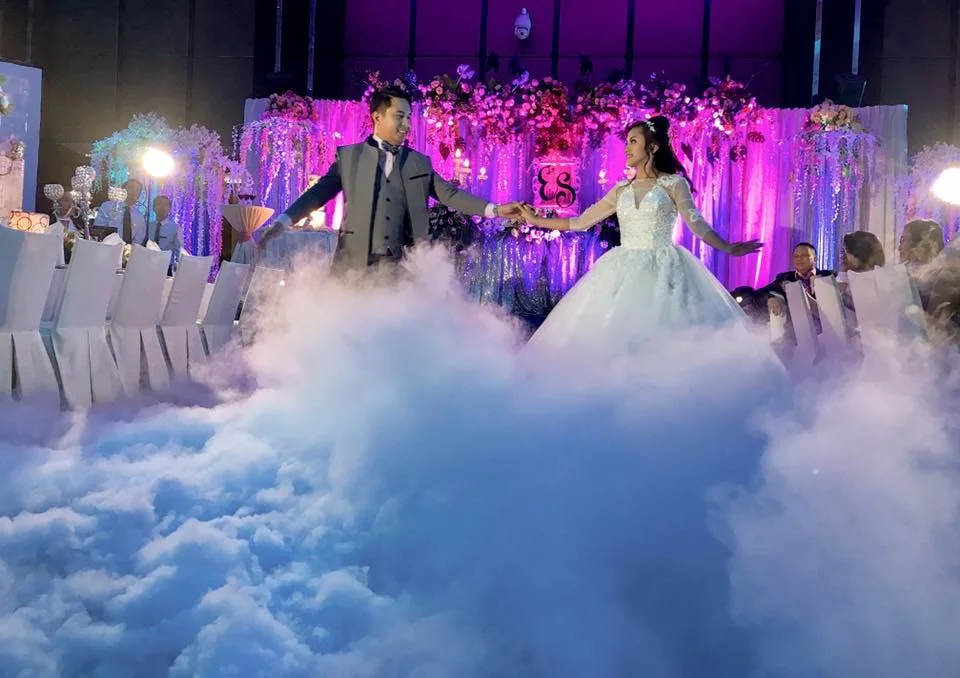 https://ae01.alicdn.com/kf/S492084fae27343f0b8266a6552ef6ae07/3500W-Dry-Ice-Fog-Machine-Low-Lying-Smoke-Machine-Party-Wedding-Concert-Stage-Effect-Equipment-Low.jpg