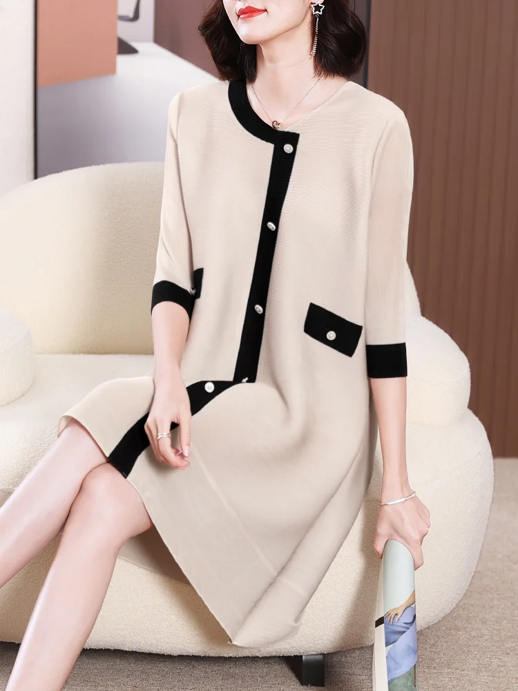 

2023 Spring And Autumn Patchwork Women's Pleated Dress New In