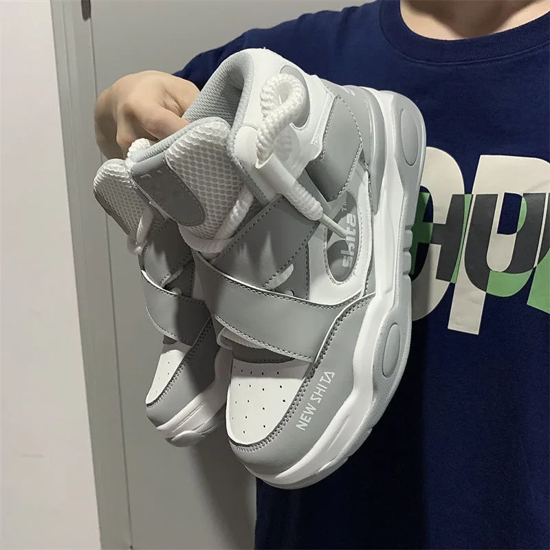 Рисунок 3 - Кроссовки мужские высокие