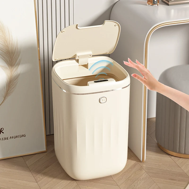 Automatic best sale garbage can