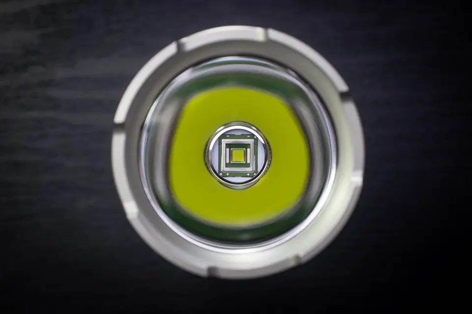 Wurkkos-USB充電式懐中電灯t30s pro,6000ルーメン,USB c - AliExpress