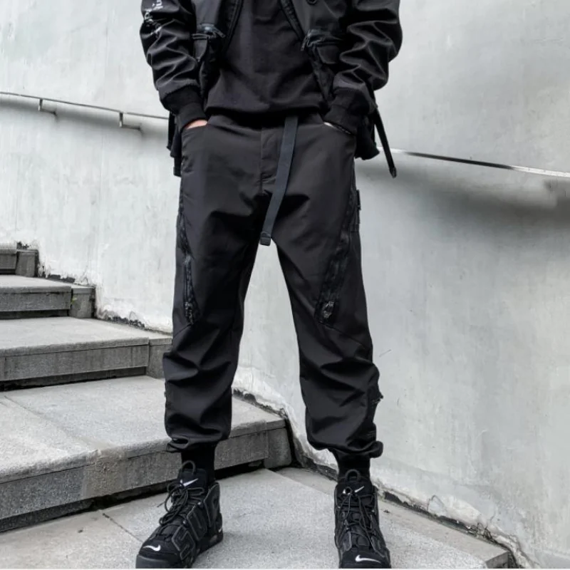 

2024 Autumn Men Multi-pocket Zipper Design Tactical Cargo Pants Y2K High Street Techwear Style Cuffed Pants pantalones шорты