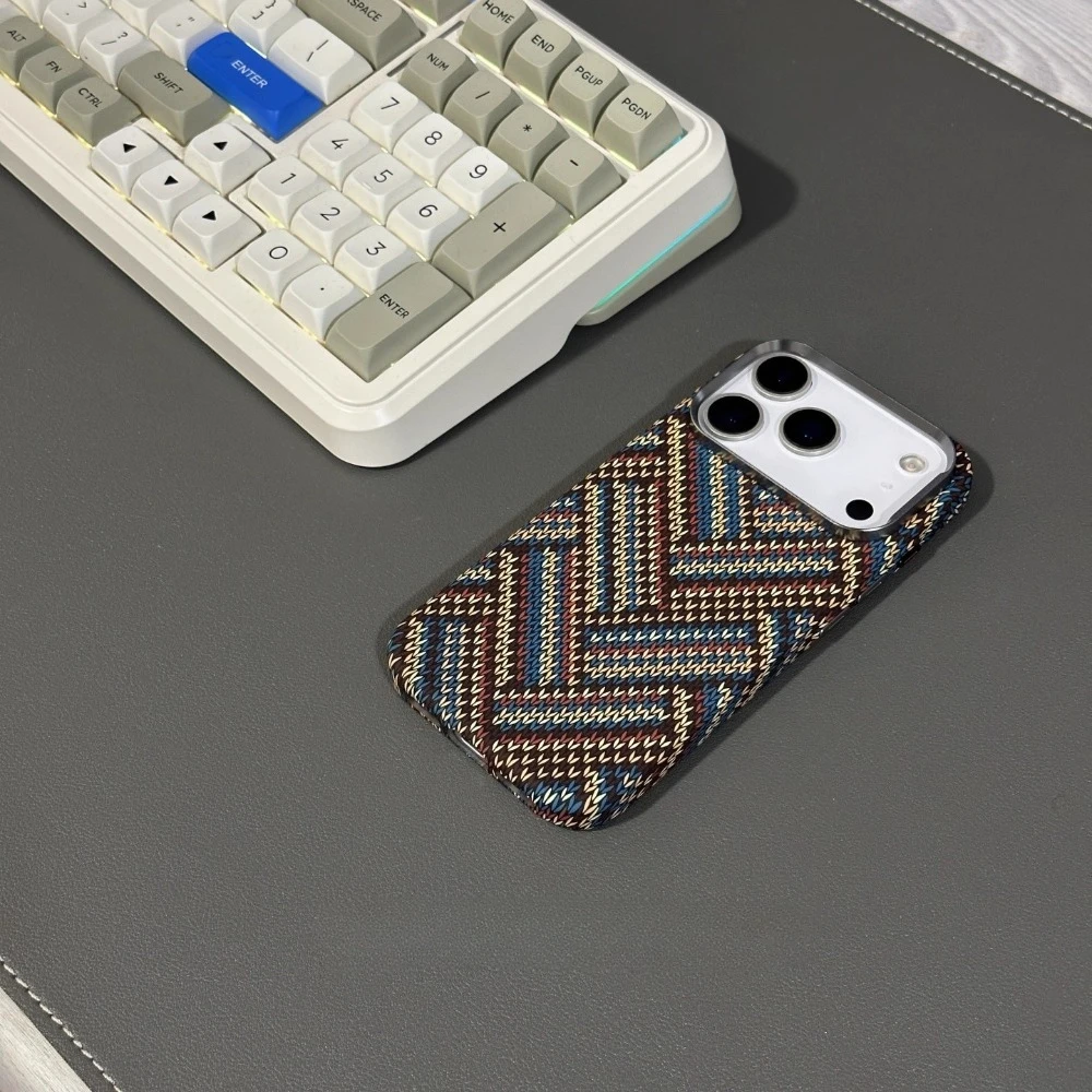 Korean Style Magnetic Carbon Fiber Texture Phone Case with Camera Lens Protection