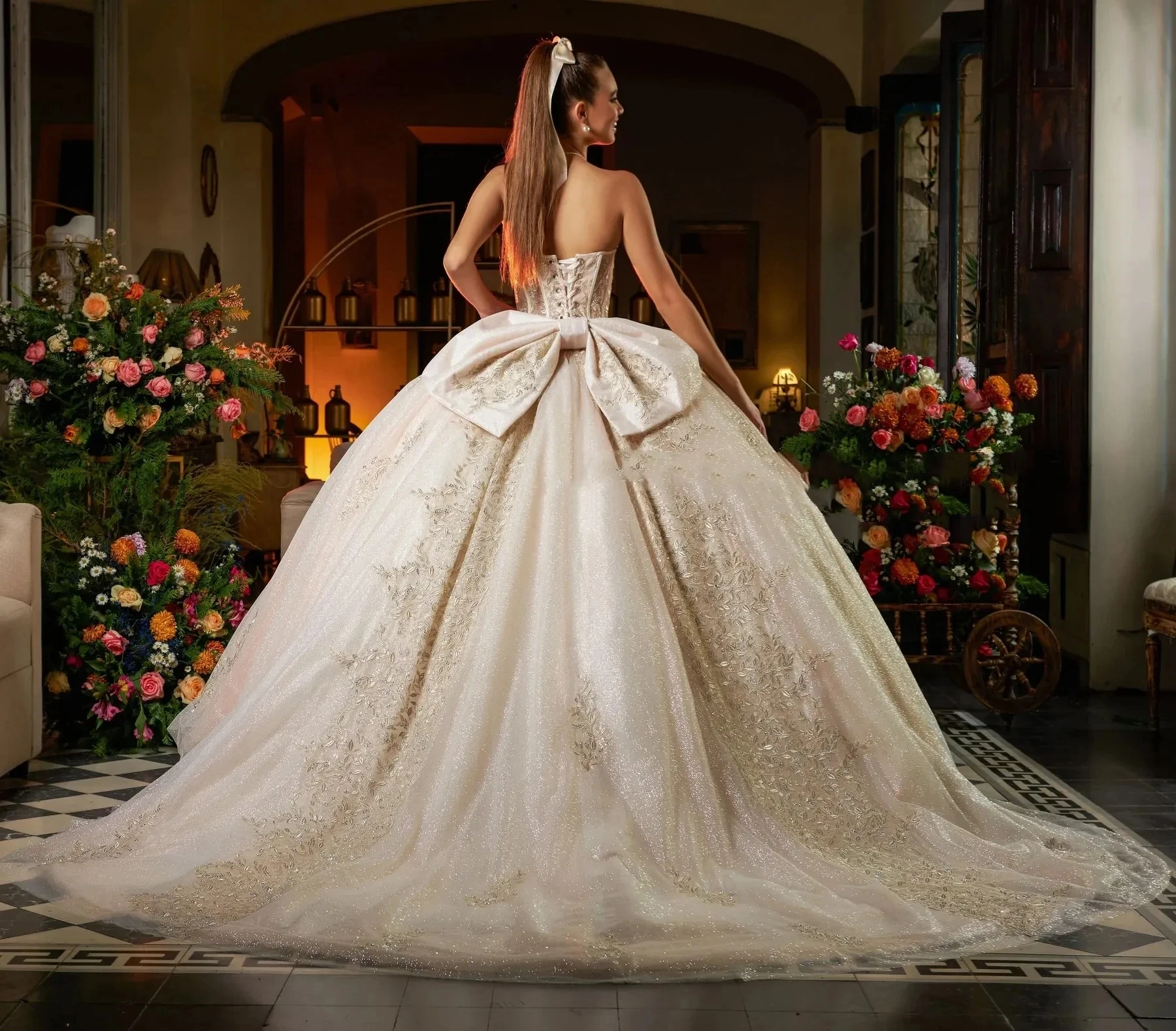 Charro Quinceanera Dresses Ball Gown Sweetheart Tulle Appliques Crystals Mexican Sweet 16 Dresses 15 Anos Customized
