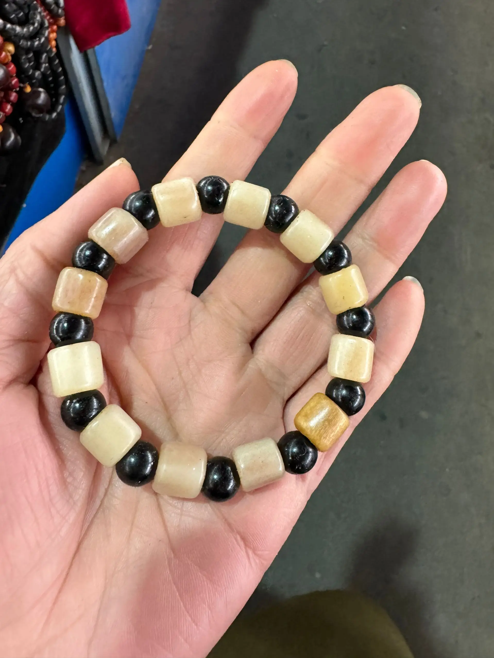 

Natural camel bone animal skeleton Buddha bead bracelet