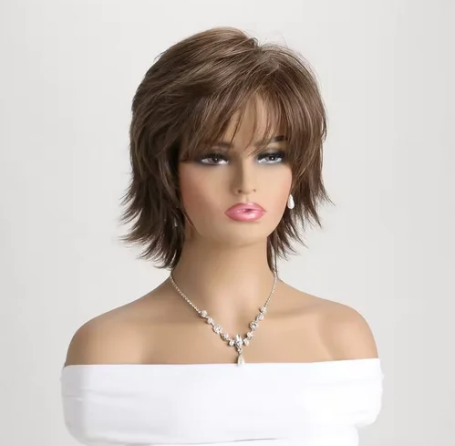 Short Natural Synthetic WigsBangs Soft Mommy Hair Daily Use Short Brown Ombre Curly Hair Costume Party Wig for Women