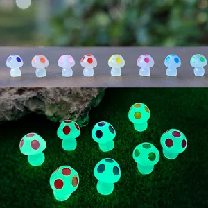 Colorful Noctilucent Tiny Mushrooms Figurines Sets Miniature Statue Decor for Glowing In The Dark Fairy Garden Ornament Gift