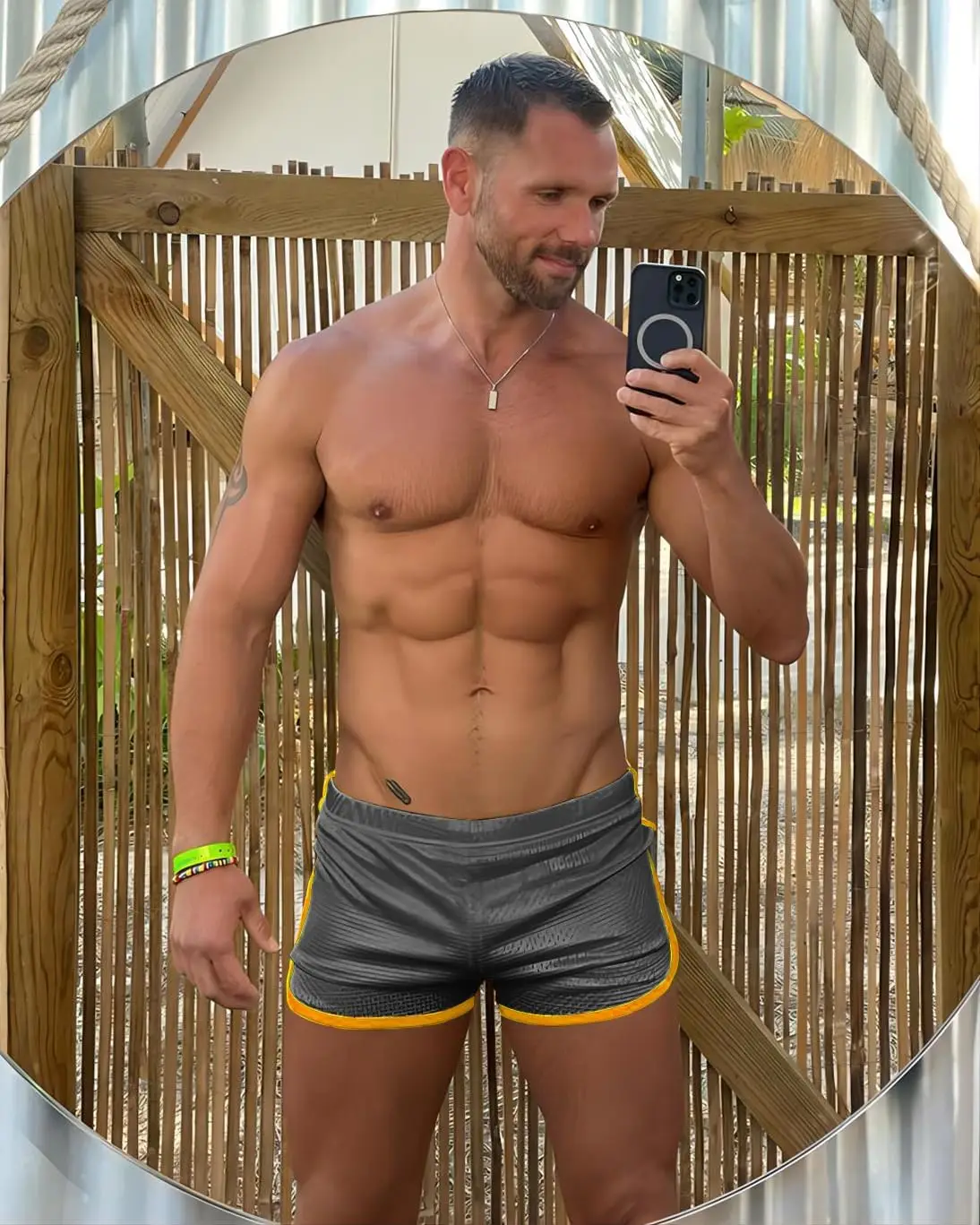 Aimpact Mesh Breathable Cool Men's Shorts Summer Fast Dry Fitness