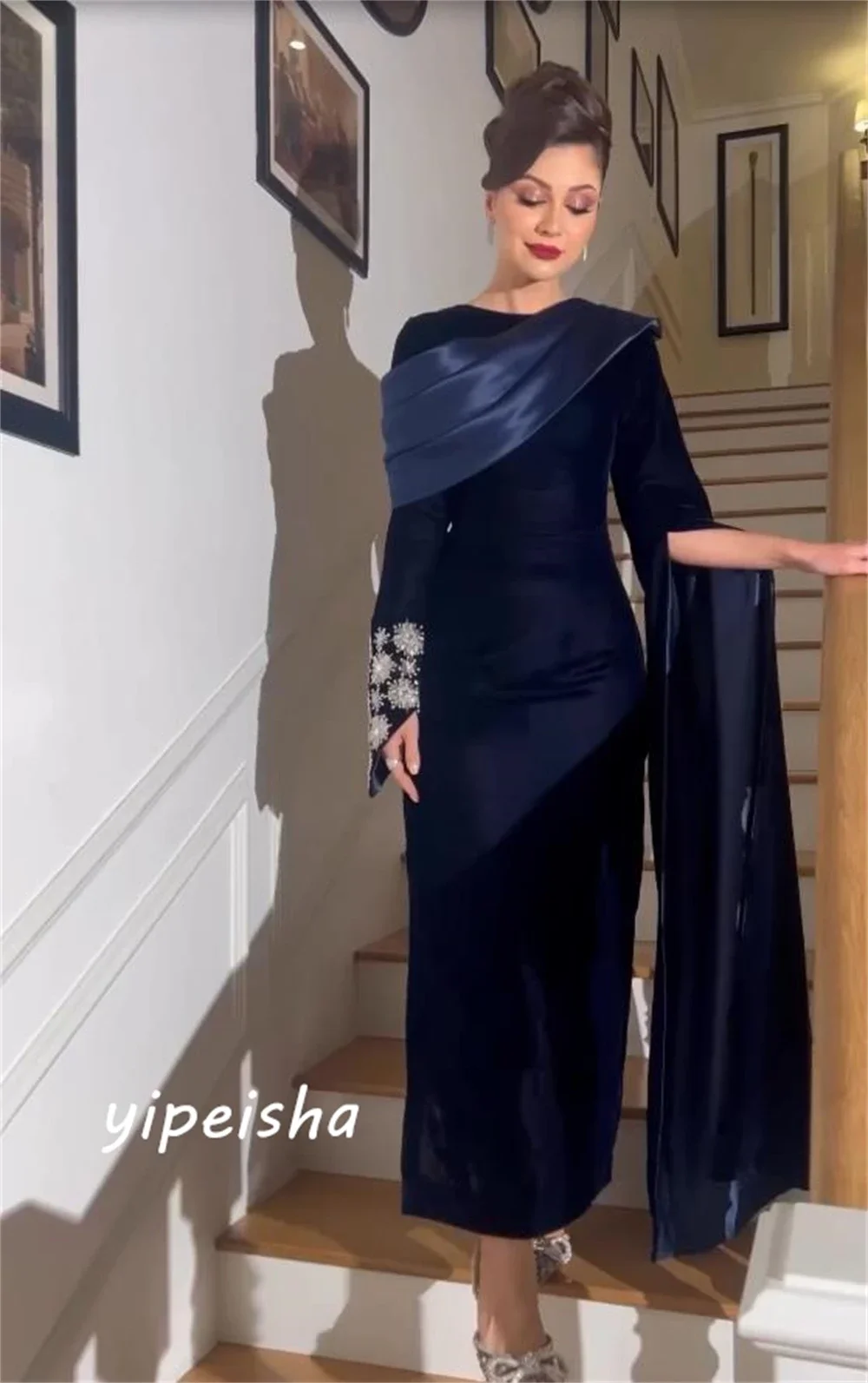 فستان ميدي مناسبات خاصة بتصميم السعودية