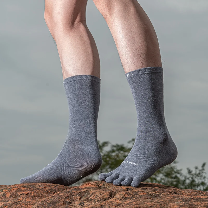 One Pair AONIJIE E4831 Middle Tube Sports Bottoming Socks Thin Stocking Running Fivetoes Socks Toe for Running Hiking