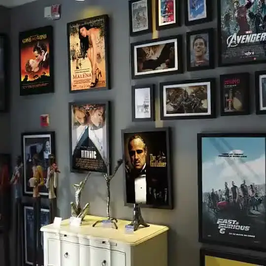 Фильм 12 12: День 2023 холст