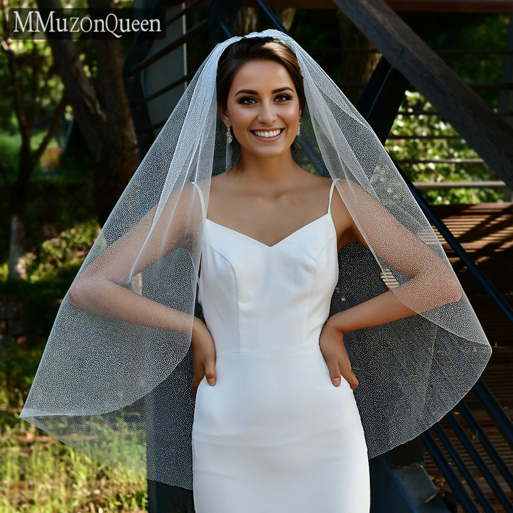 https://ae01.alicdn.com/kf/S493a308f39f5477a9c91cde70f9d8a584/MZA94-Sparkly-Wedding-Veil-with-Comb-Off-White-Shiny-Bridal-Veils-1-Tier-Tulle-Yarn-Fingertip.jpg
