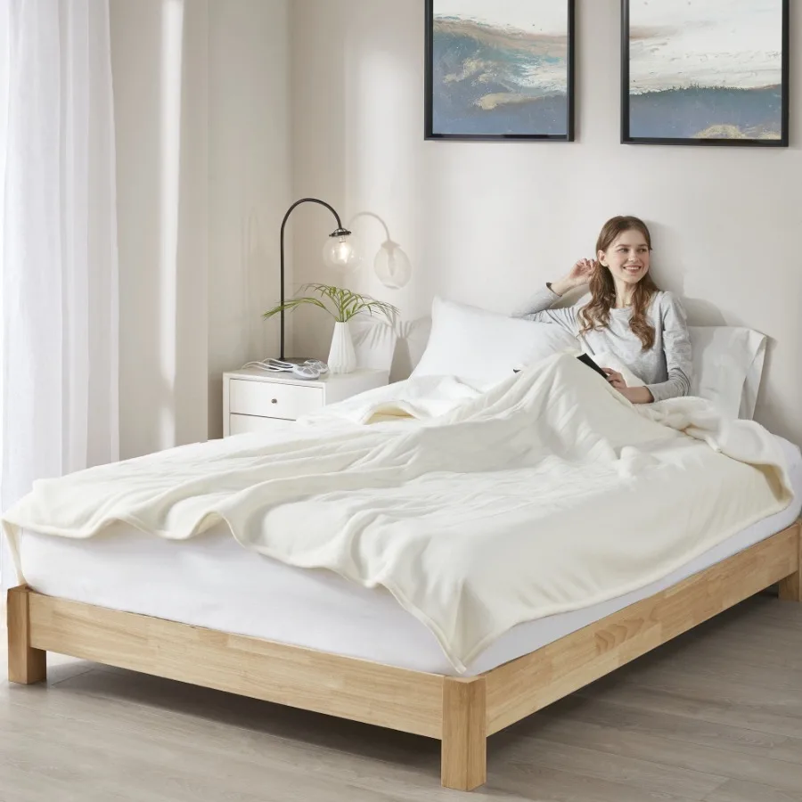 Cozy Heated Sherpa Fleece Blanket for Relaxation