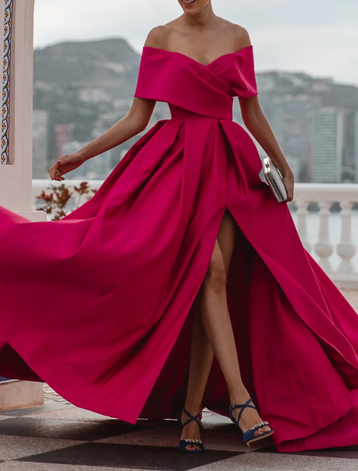 

Off The Shoulder Prom Dress Long Satin Ball Gown for Women V Neck Formal Evening Dress with Slit Elegant Evening Party Long Ball