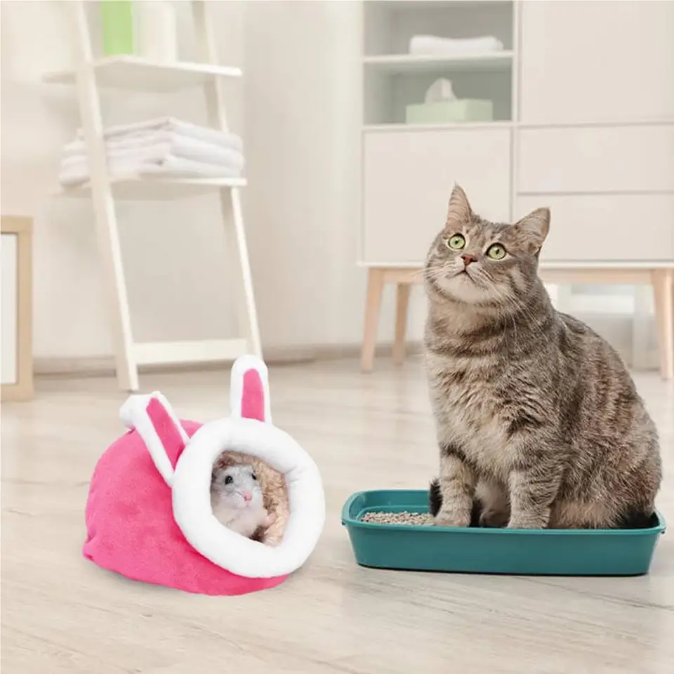 Cozy Animal Sleeping Cave with Soft Mat