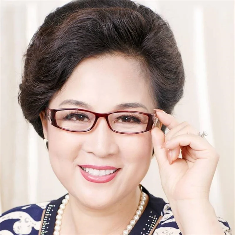 New ladies' Presbyopic Glasses Fashion Vintage Cat Eye Reading Glasses Elderly Hyperopia Optical Eyewear Ultralight PC Goggles