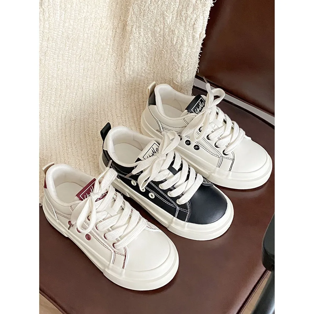 Thick Soled Heels Comfortable Women's Shoes Fashionable New Casual Flat Shoes Lightweight Sports Women Casual Board Shoes 24-217