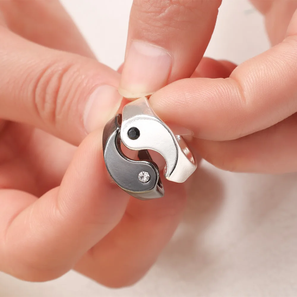 1Pair Yin Yang Gossip Rings For Men Women Vintage Punk Metal Drop Oil Tai Chi Paired Ring Set Couple Ring Jewelry Friend Gifts 2