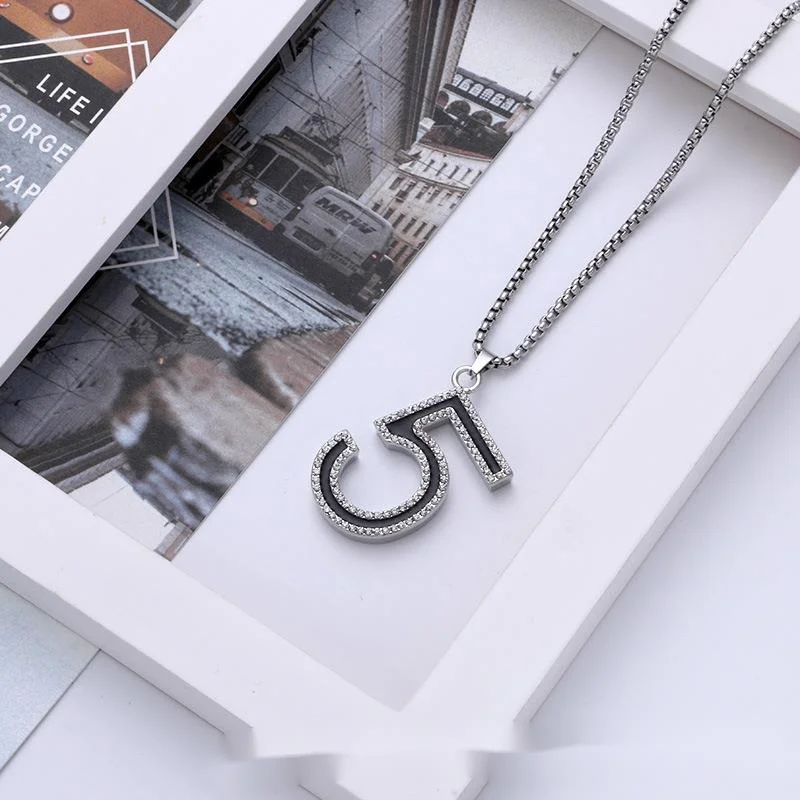 Collana con ciondolo a forma di 5 con diamanti incrostati di Hip Hop, con catena e cappuccio, personalità hipster femminile, ciondolo semplice, accessori per danza hip hop_voghion.com