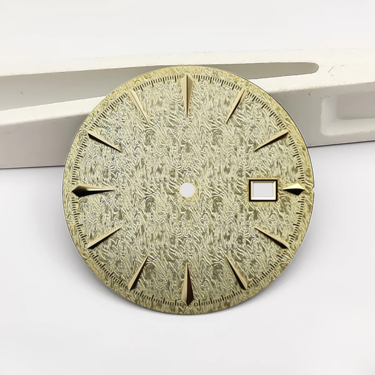 Elegant 35mm DIY Mechanical Single Calendar Watch Face with 3D Nail Details