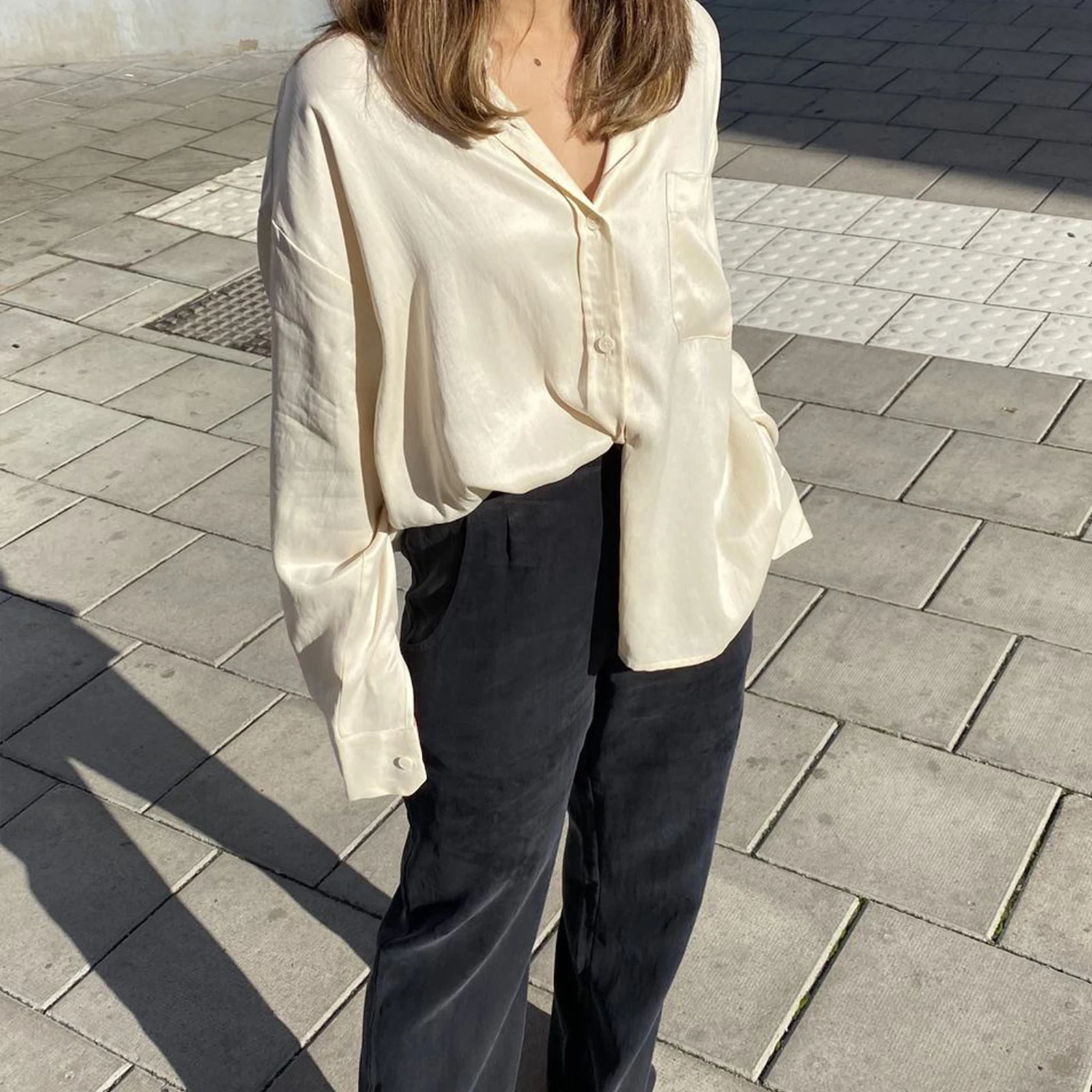 

Fall Spring Loose Tops Button Up Cardigan Casual Vintage Solid Women Long Sleeve Lapel Neck Shirt Blouse with Pocket Streetwear