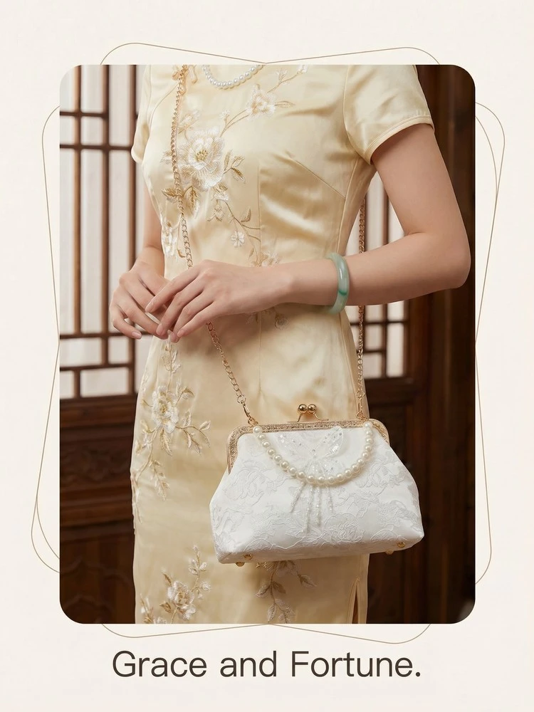 Chinese Style Butterfly Embroidery Clutch Vintage Lace Kiss Lock Handbag Elegant Evening Bag with Gold Chain for Women