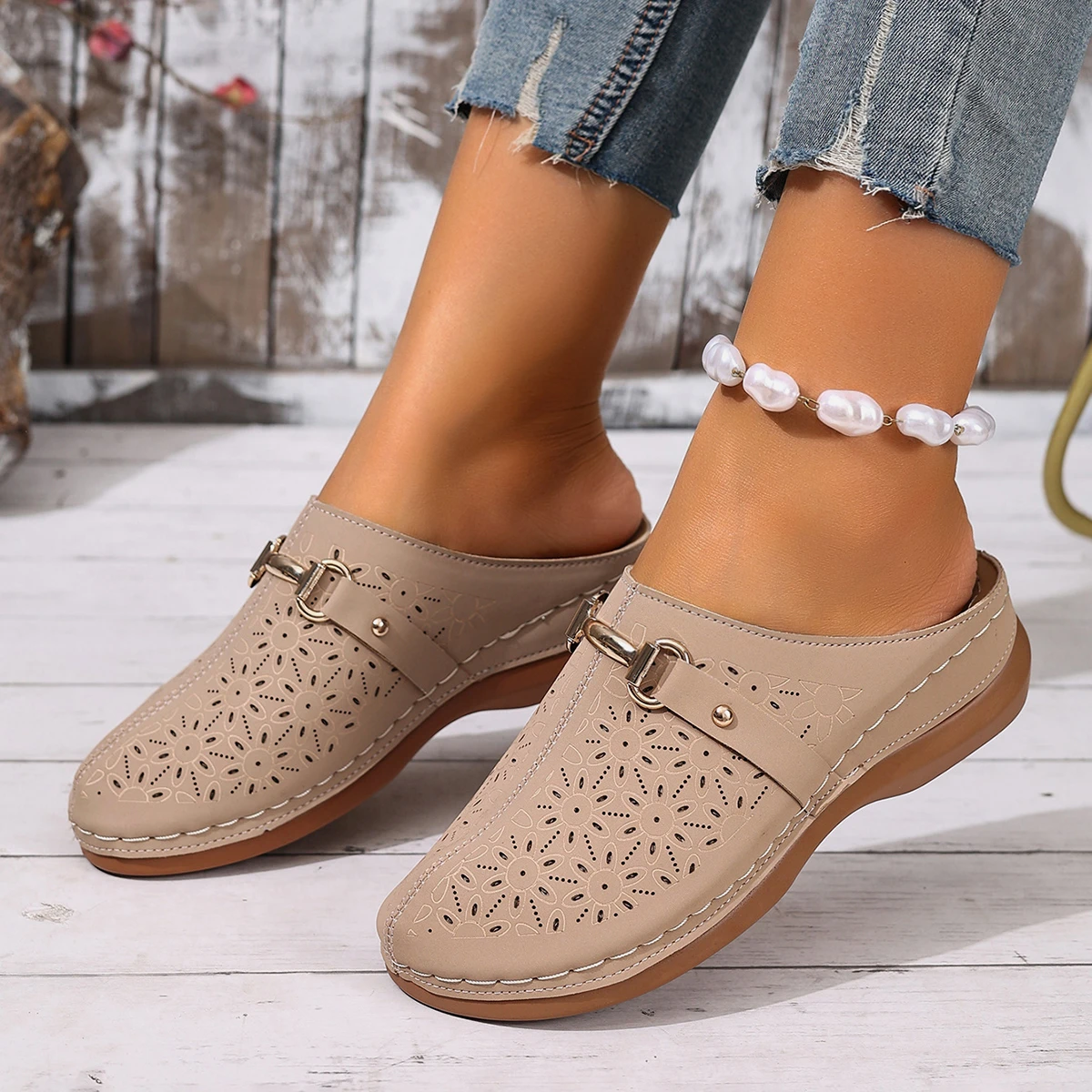 Women Slippers Lightweight Fashion Half-support Slippers Outdoor Wading Shoes Middle-aged Mother Sandals Summer Slides Women - 5