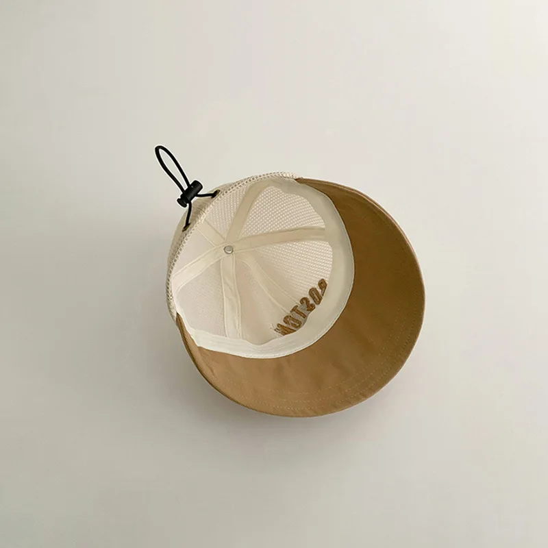 Sombrero de sol de verano para bebé, gorra de malla transpirable de ala grande para niños, visera ajustable para exteriores, letras sólidas para niño y niña_voghion.com