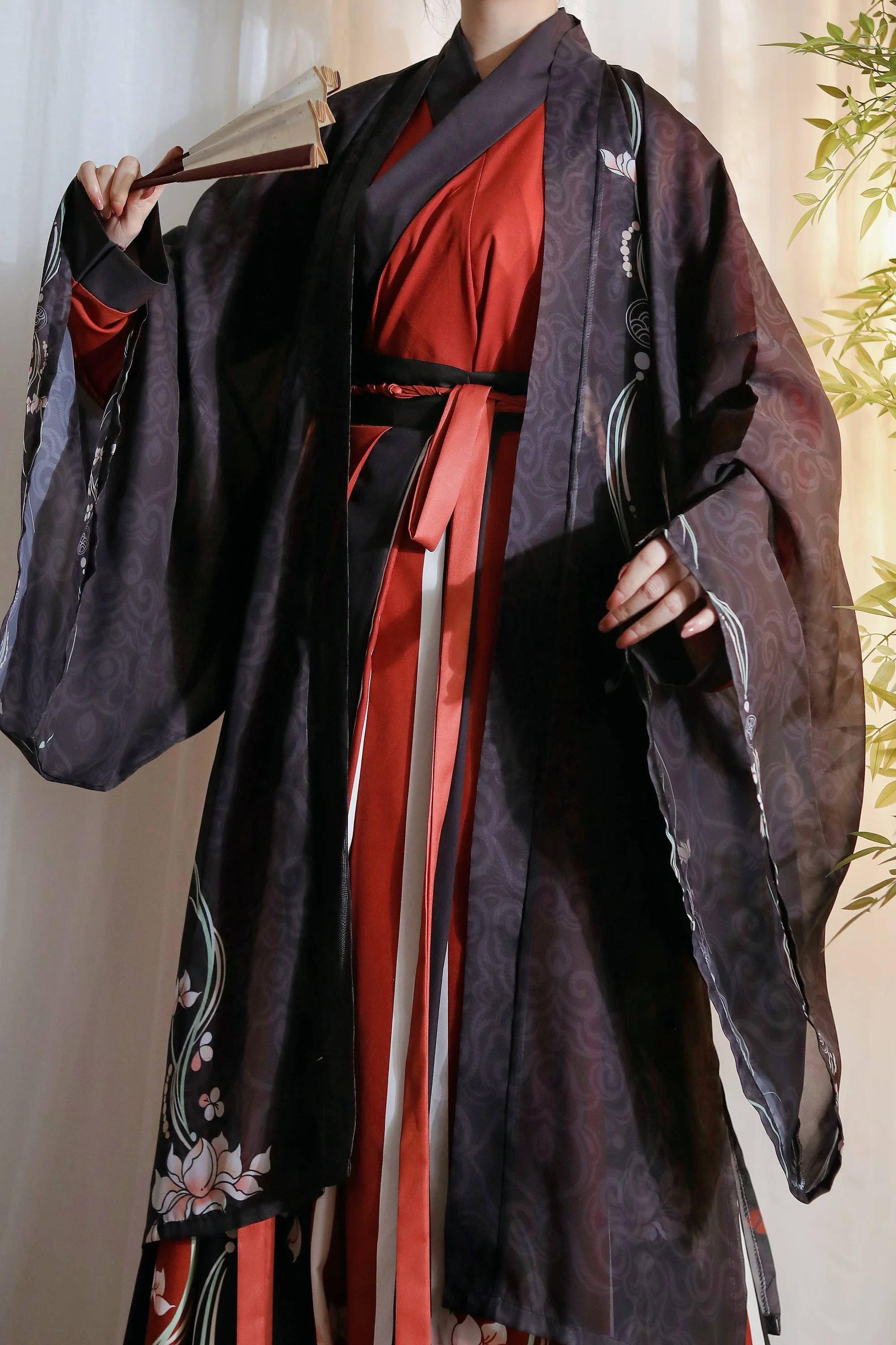 

Chinese Ancient Hanfu Sets Cosplay Outfit For Men And Women Adults Halloween Costumes for Couples Oriental Dance Men Women