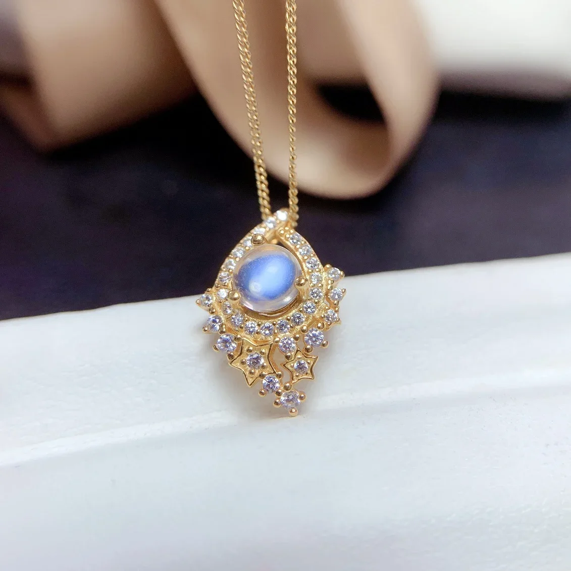 

Natural Moonstone 925 Sterling Silver Pendant Jewelry Pure Beauty Female Luxury Jewelry Certified Christmas Boutique