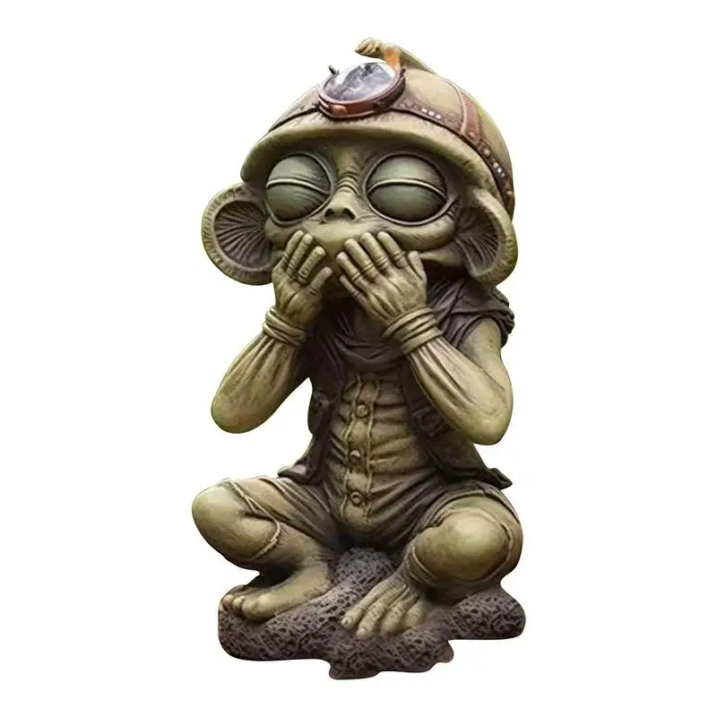 

Alien Statue Extraterrestrial Figurine Unique Alien Statue Halloween Eerie Prop With Interesting Gesture For Terrace Dining
