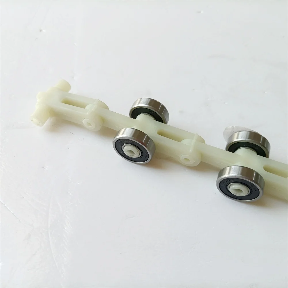 Escalator Parts Escalator Handrail Reverse Guide Chain 21 Bearing 609RS Pulley Assembly Newel Chain Double Fork