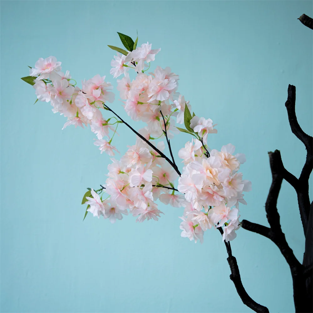 Рисунок 3 - Искусственное цветное Вишневое