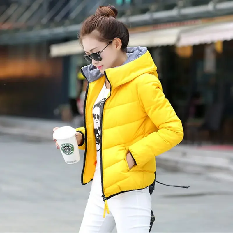 

Black Woman Coat Hoodie Short Quilted Padded Patchwork Jackets for Women Cropped Thick Padding Duck Down Winter Promotion Luxury