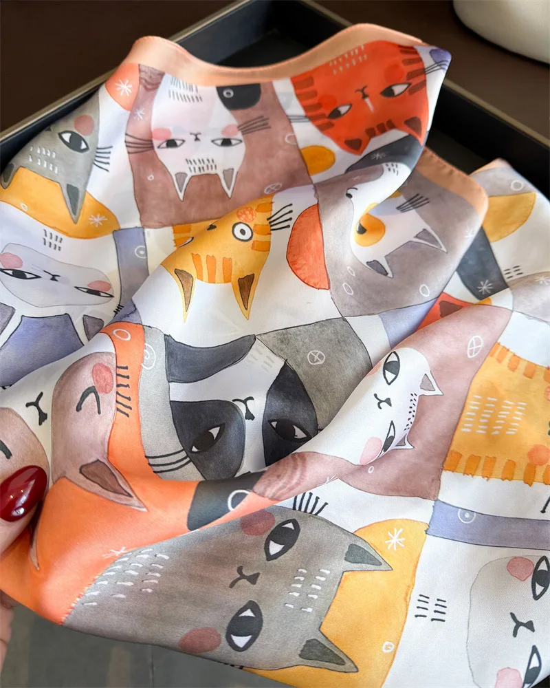Luxuriöser Hijab Seidenschal und Wickeltuch mit Niedlichem Katzenmuster für Frauen Halstuch Haarband Handgelenk-Stirnband Bandana 2026 Echarpe – Detail 9