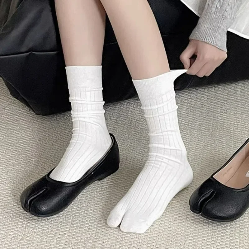 New Japanese Tabi Toe Socks Men Women Harajuku Sweaty Deodorant Breathable Two Finger Socks Kimono Flip Flop Toe Separation Sock