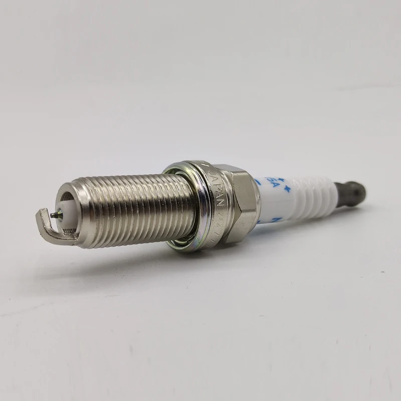 4/20pcs PLFR5A-11 6240 Iridium Spark Plugs For Citroen C5 C6 Infiniti M35 FX35 Nissan 350z Almera Peugeot 406 X-Trail PLFR5A11