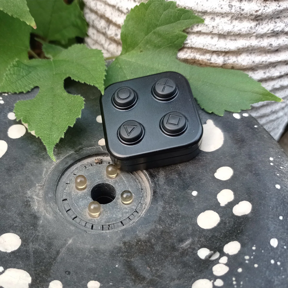 Fingertip Gyro Metal Material Adult EDC gamer slider Hand-Cranked Gyro Seiko Metal Child Student Boy Decompression Toy