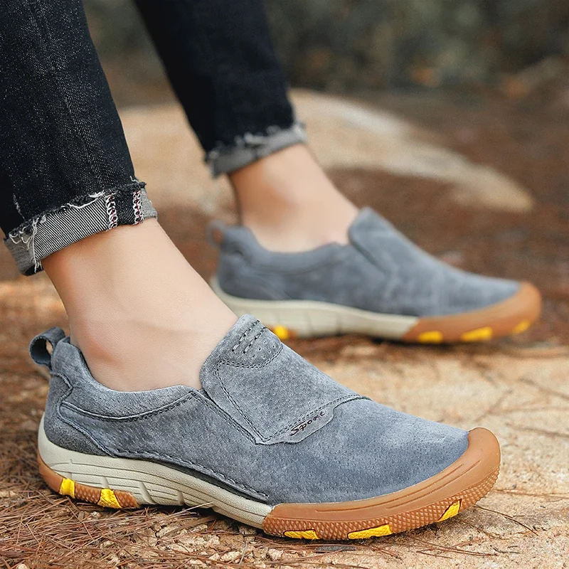 Genuine Leather Men Casual Shoes Fashion Men Sneakers Breathable Mens Loafers Shoes Luxury Moccasins Males Boat Shoes Size 38-46