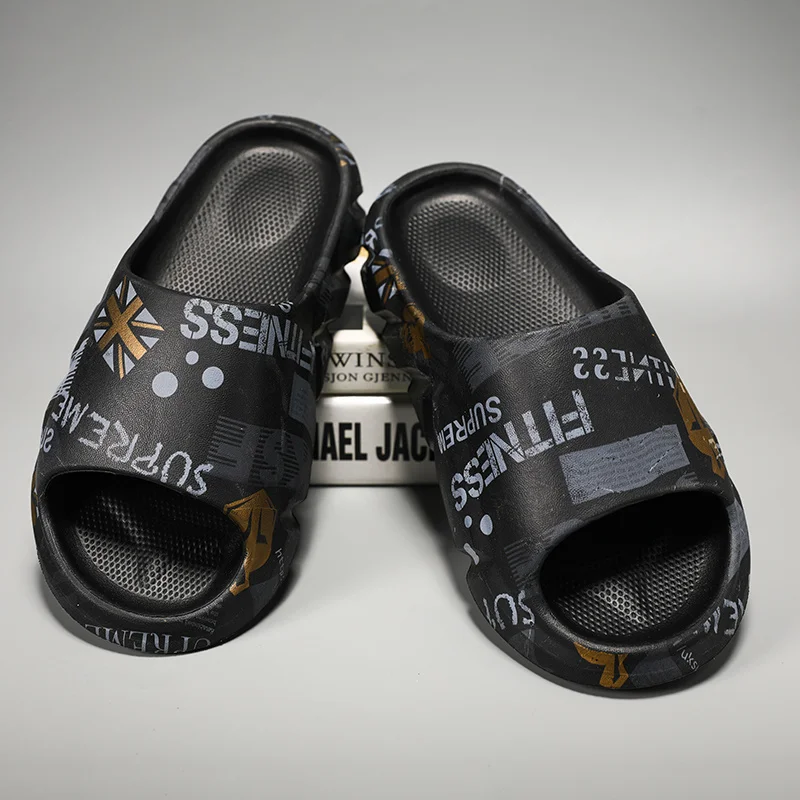 Erkekler için Kayma Terlikler Kalın Taban Dış Aşınmaya Sahip İç Mekan Dış Mekan Yumuşak Köpük Kaydırıcılar için Kaymaz Terlik_voghion.com