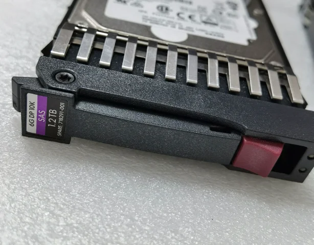 For 718160-B21 718291-001 1.2T 10K SAS 2.5 6G server hard disk 4 S496a12ed91404f32b424247400ff6c9a2