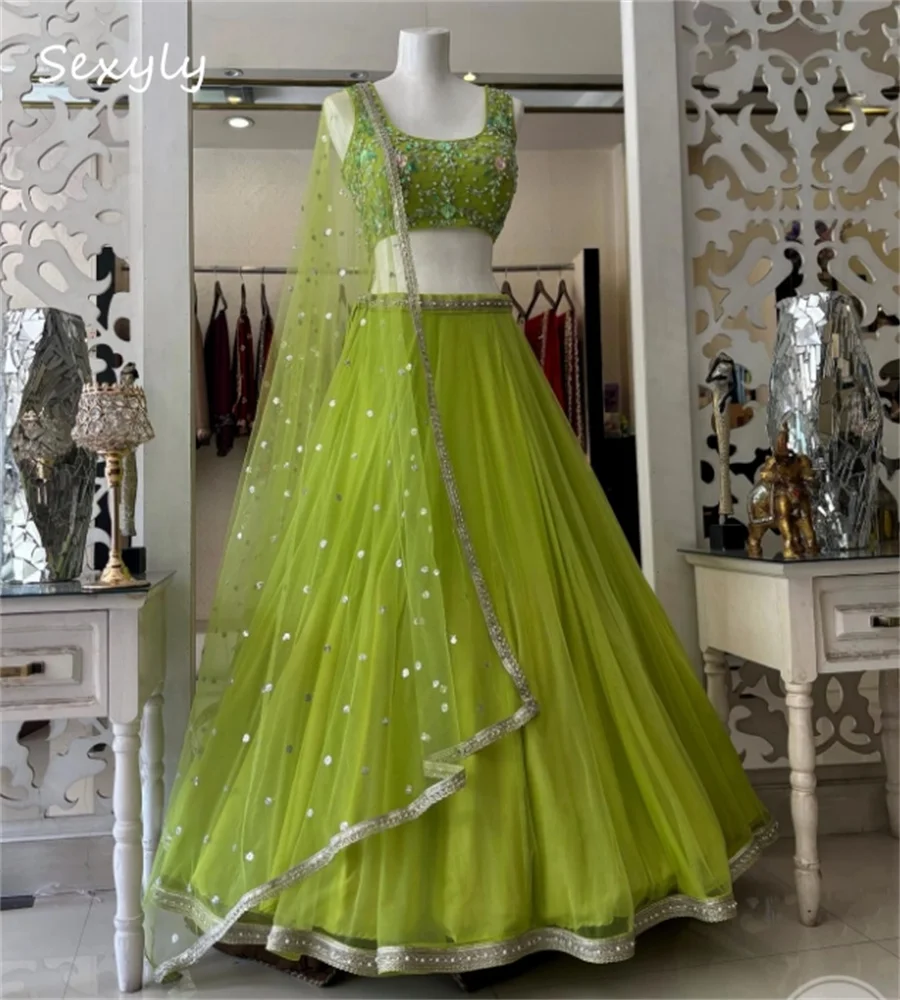 فستان سهرة فاخر باللون الأخضر الهندي Lehenga Choli...
